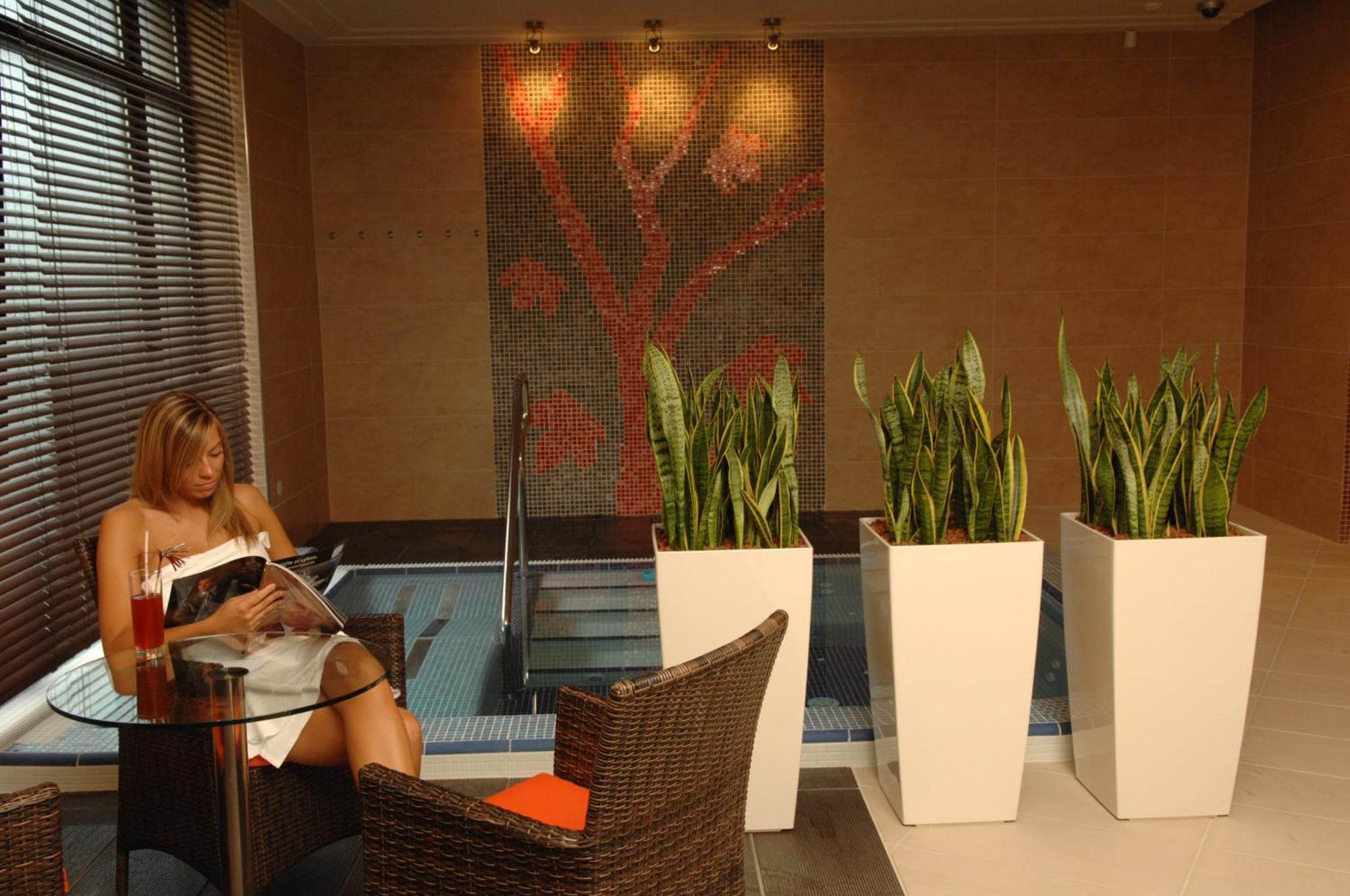 Adameva Resort Piest'any Exterior foto
